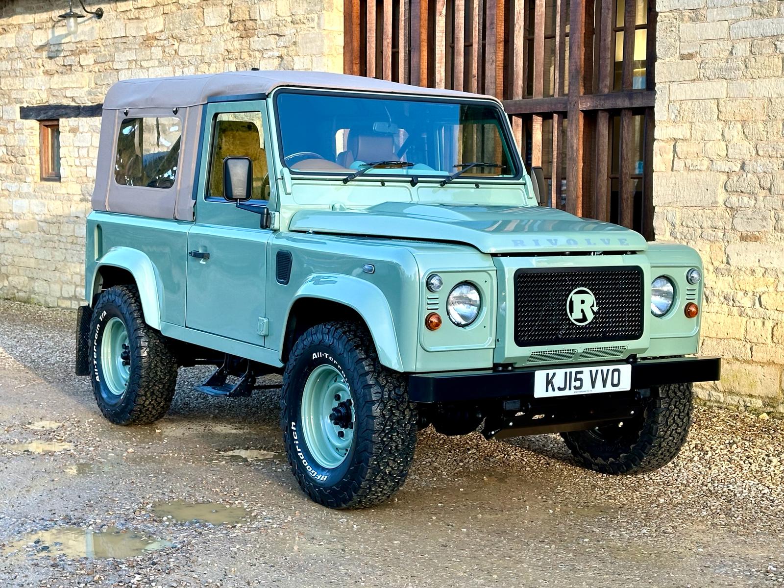 2015 Land Rover Defender 90
