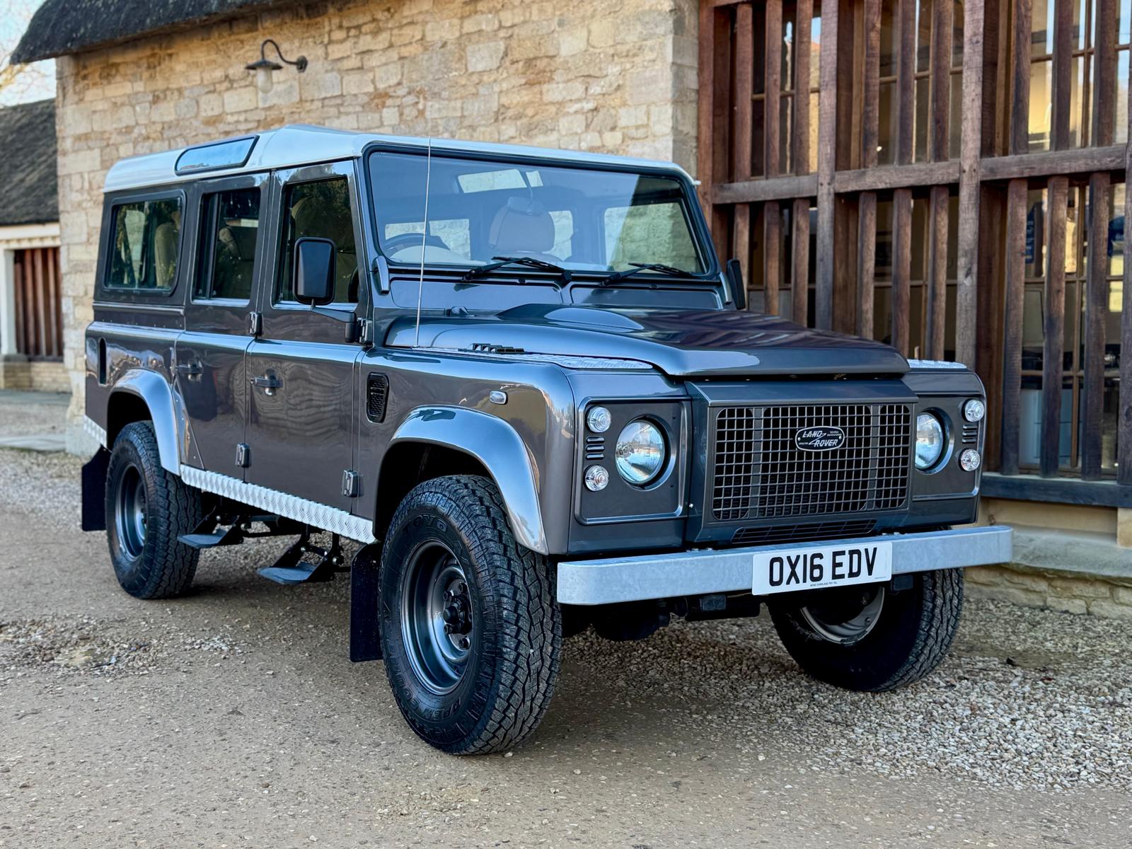 2016 Land Rover Defender 110