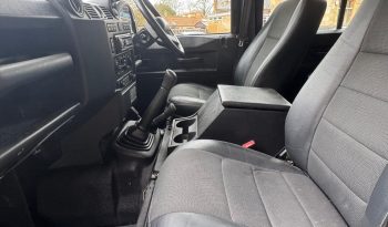
										LAND ROVER DEFENDER 110 2.2TDci XS UTILITY STATION WAGON full									